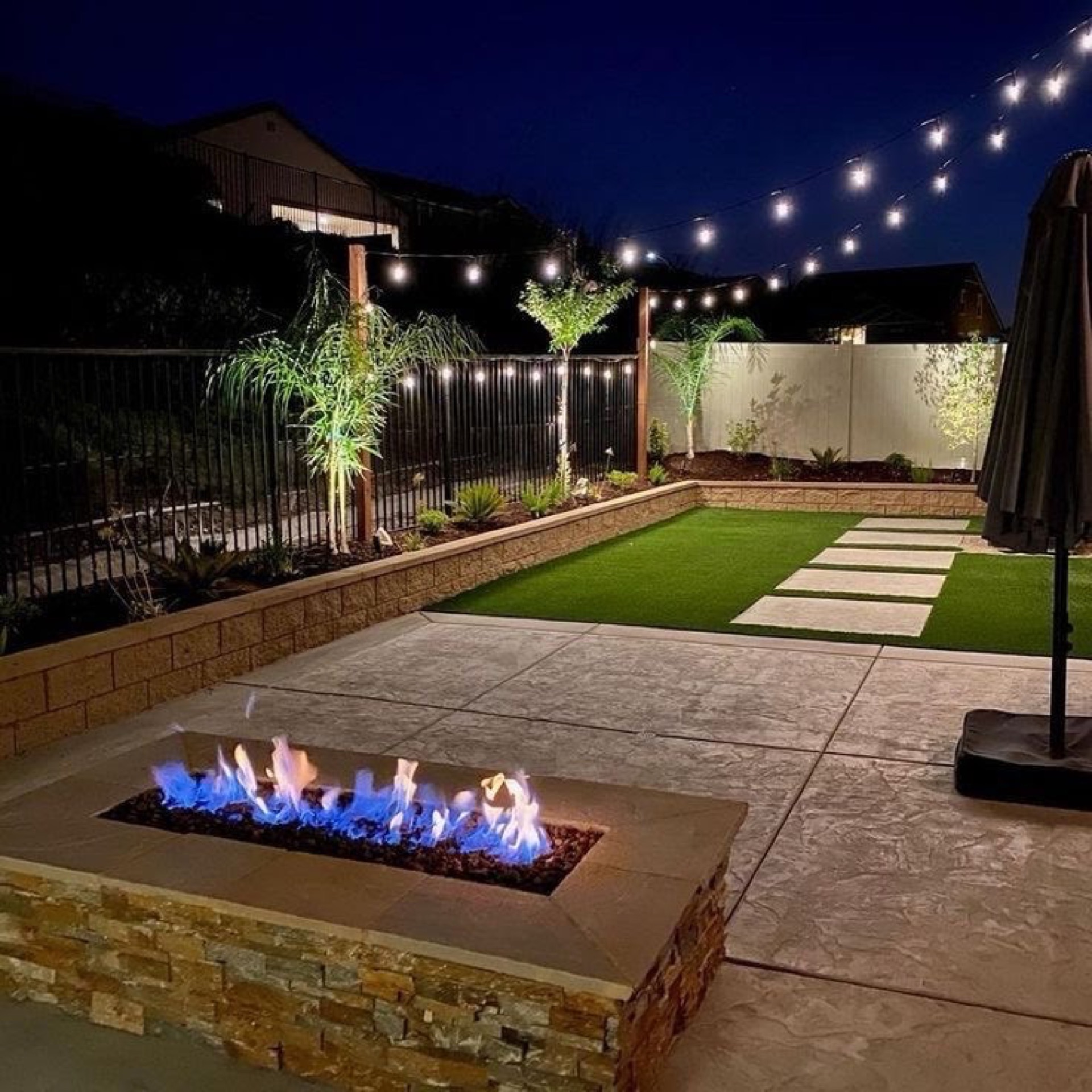 Carefree estate outdoor design