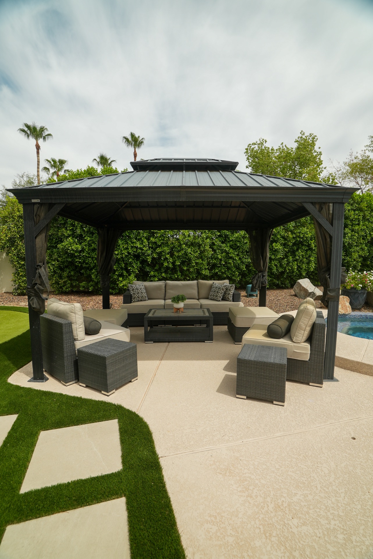 Luxury patio with pergola and outdoor seating area — DC Ranch, Scottsdale by Turfli